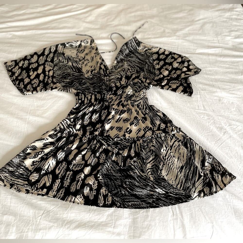 ✨Dragonfly✨ Mini Kimono Dress